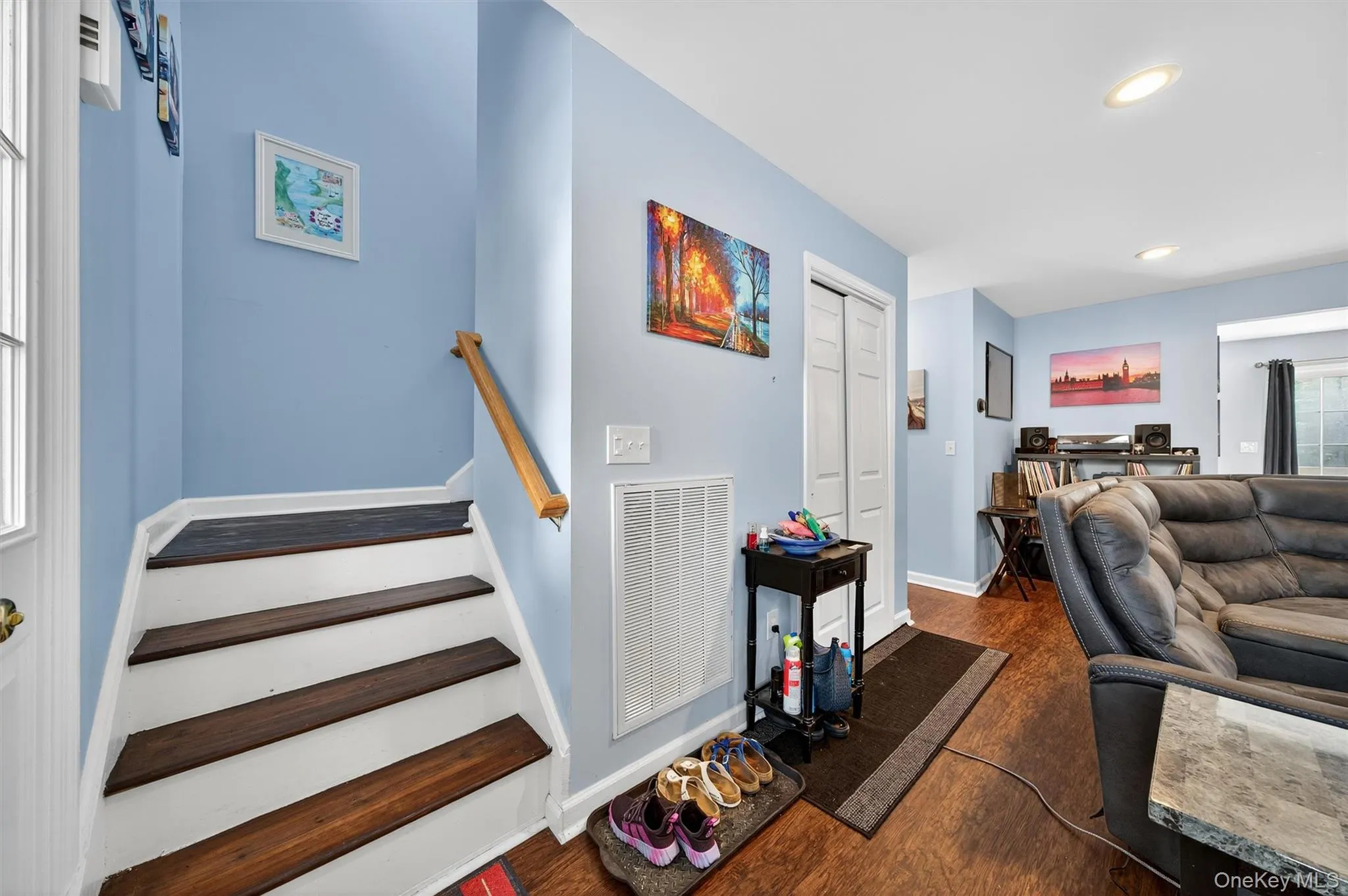 1 Lake Ridge Drive, Wallkill, NY, 2 Bedrooms Bedrooms, 8 Rooms Rooms,1 BathroomBathrooms,Residential,For Rent,Lake Ridge,0,995077 1 Lake Ridge Drive, Wallkill, NY, 2 Bedrooms Bedrooms, 8 Rooms Rooms,1 BathroomBathrooms,Residential,For Rent,Lake Ridge,0,995077