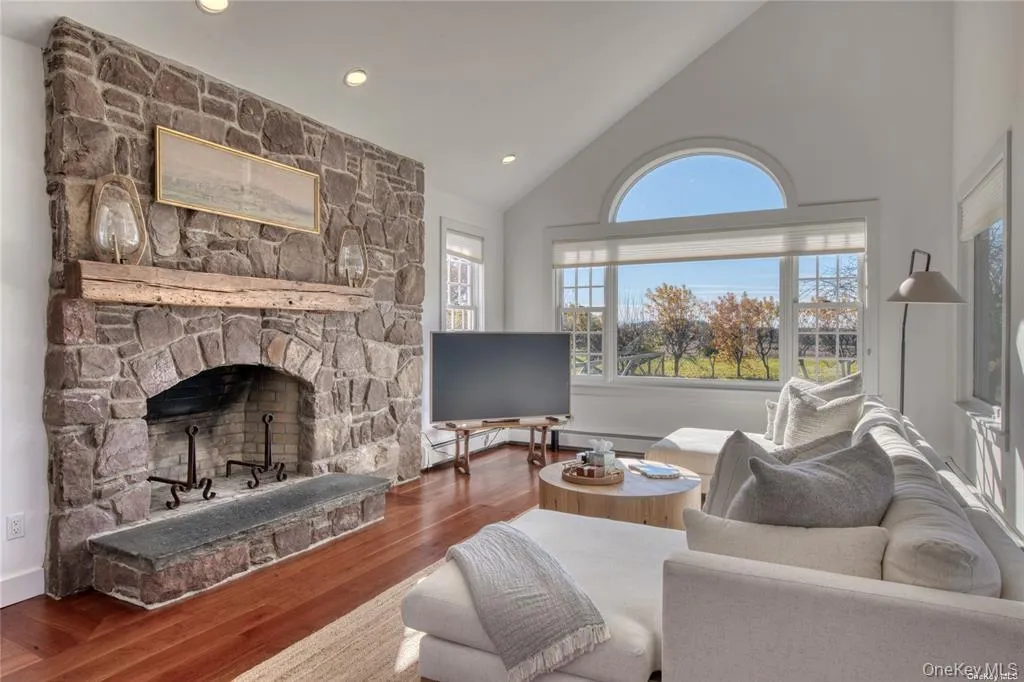 4782 Alvah's Lane, Southold, NY, 6 Bedrooms Bedrooms, 11 Rooms Rooms,3 BathroomsBathrooms,Residential Lease,For Rent,Alvah's,0,995078 4782 Alvah's Lane, Southold, NY, 6 Bedrooms Bedrooms, 11 Rooms Rooms,3 BathroomsBathrooms,Residential Lease,For Rent,Alvah's,0,995078