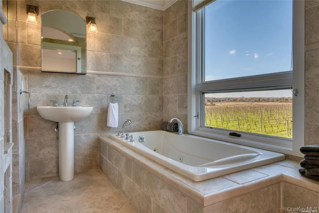 4782 Alvah's Lane, Southold, NY, 6 Bedrooms Bedrooms, 11 Rooms Rooms,3 BathroomsBathrooms,Residential Lease,For Rent,Alvah's,0,995078 4782 Alvah's Lane, Southold, NY, 6 Bedrooms Bedrooms, 11 Rooms Rooms,3 BathroomsBathrooms,Residential Lease,For Rent,Alvah's,0,995078