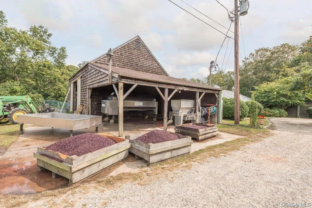 4782 Alvah's Lane, Southold, NY, 6 Bedrooms Bedrooms, 11 Rooms Rooms,3 BathroomsBathrooms,Residential Lease,For Rent,Alvah's,0,995078 4782 Alvah's Lane, Southold, NY, 6 Bedrooms Bedrooms, 11 Rooms Rooms,3 BathroomsBathrooms,Residential Lease,For Rent,Alvah's,0,995078