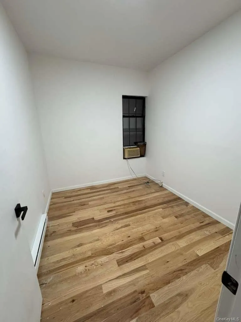 1827 Amethyst Street, New York, NY, 6 Bedrooms Bedrooms, 8 Rooms Rooms,1 BathroomBathrooms,Residential Lease,For Rent,Amethyst,0,995090 1827 Amethyst Street, New York, NY, 6 Bedrooms Bedrooms, 8 Rooms Rooms,1 BathroomBathrooms,Residential Lease,For Rent,Amethyst,0,995090