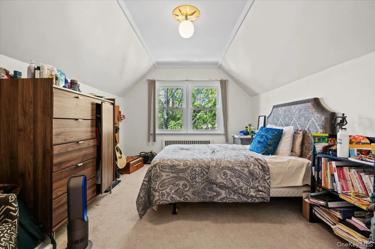 183-41 Dalny Road, New York, NY, 5 Bedrooms Bedrooms, 10 Rooms Rooms,3 BathroomsBathrooms,Residential,For Rent,Dalny,0,995096 183-41 Dalny Road, New York, NY, 5 Bedrooms Bedrooms, 10 Rooms Rooms,3 BathroomsBathrooms,Residential,For Rent,Dalny,0,995096
