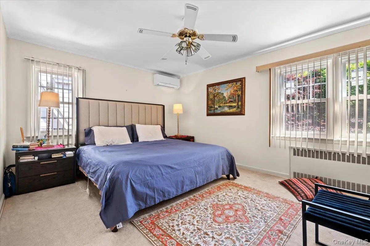 183-41 Dalny Road, New York, NY, 5 Bedrooms Bedrooms, 10 Rooms Rooms,3 BathroomsBathrooms,Residential,For Rent,Dalny,0,995096 183-41 Dalny Road, New York, NY, 5 Bedrooms Bedrooms, 10 Rooms Rooms,3 BathroomsBathrooms,Residential,For Rent,Dalny,0,995096