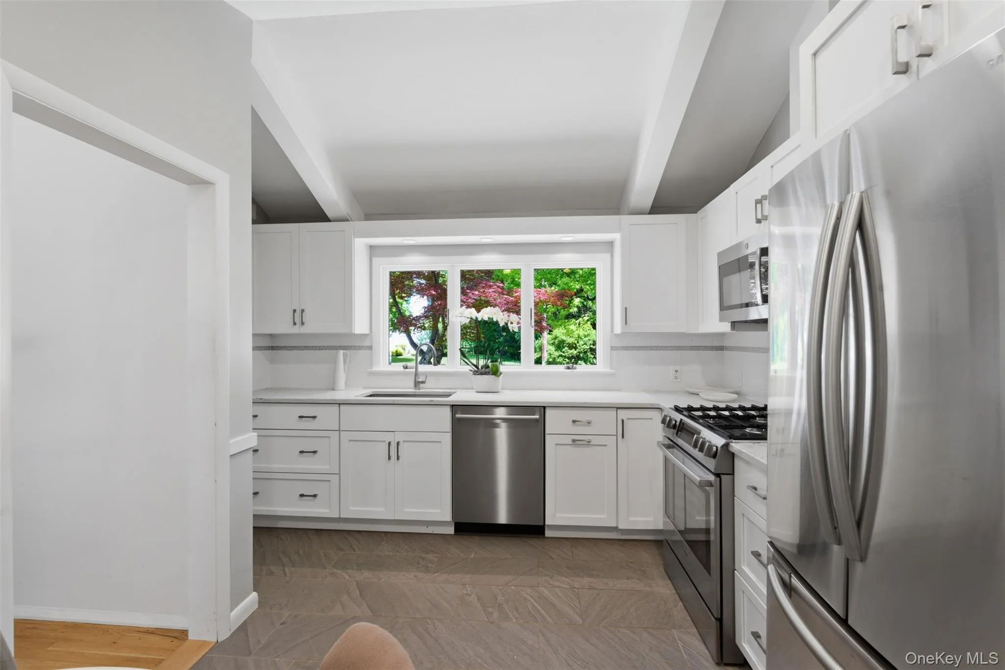67 Old Country Road, New Rochelle, NY, 4 Bedrooms Bedrooms, 9 Rooms Rooms,3 BathroomsBathrooms,Residential,For Rent,Old Country,0,995115 67 Old Country Road, New Rochelle, NY, 4 Bedrooms Bedrooms, 9 Rooms Rooms,3 BathroomsBathrooms,Residential,For Rent,Old Country,0,995115