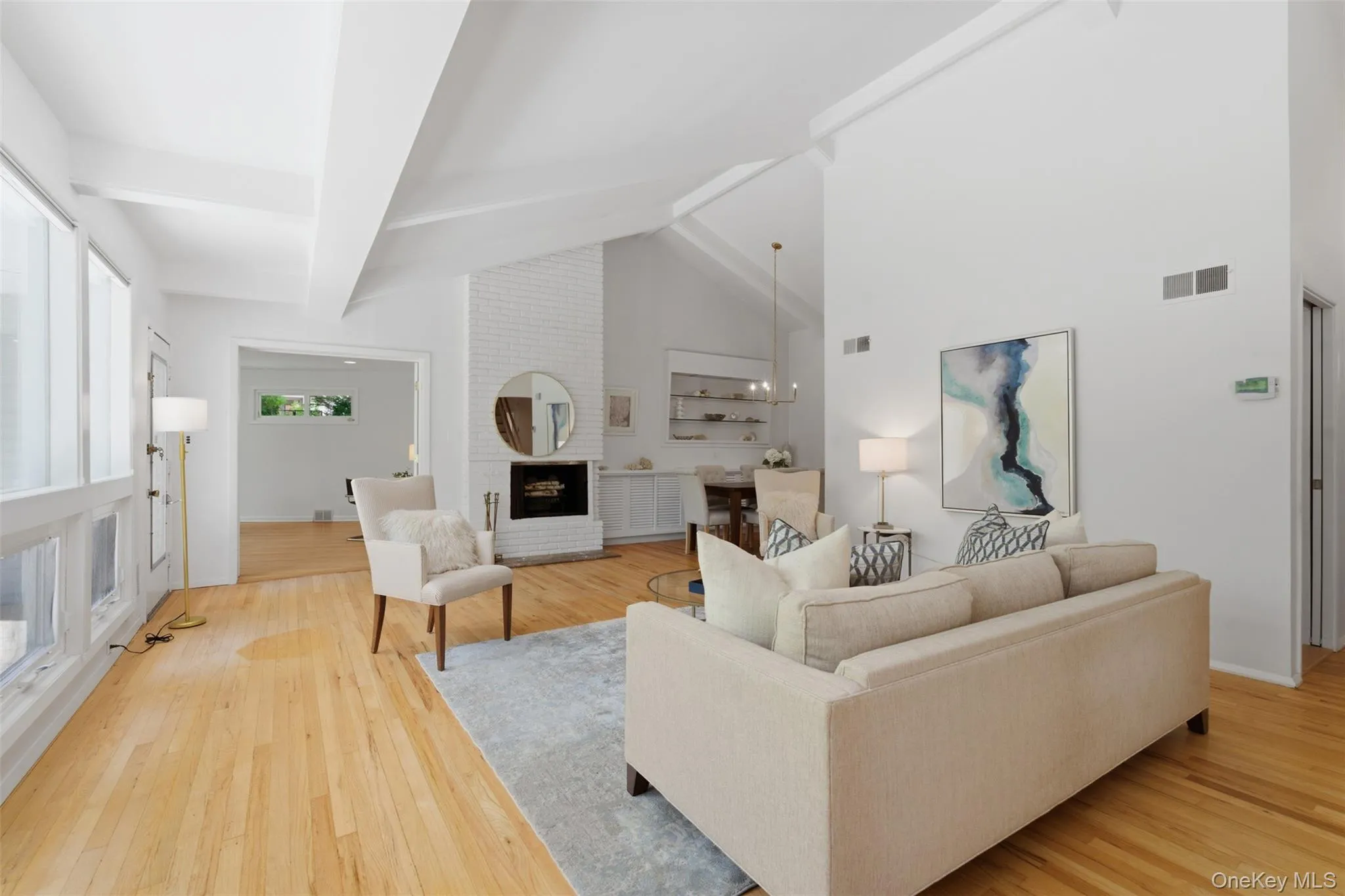 67 Old Country Road, New Rochelle, NY, 4 Bedrooms Bedrooms, 9 Rooms Rooms,3 BathroomsBathrooms,Residential,For Rent,Old Country,0,995115 67 Old Country Road, New Rochelle, NY, 4 Bedrooms Bedrooms, 9 Rooms Rooms,3 BathroomsBathrooms,Residential,For Rent,Old Country,0,995115