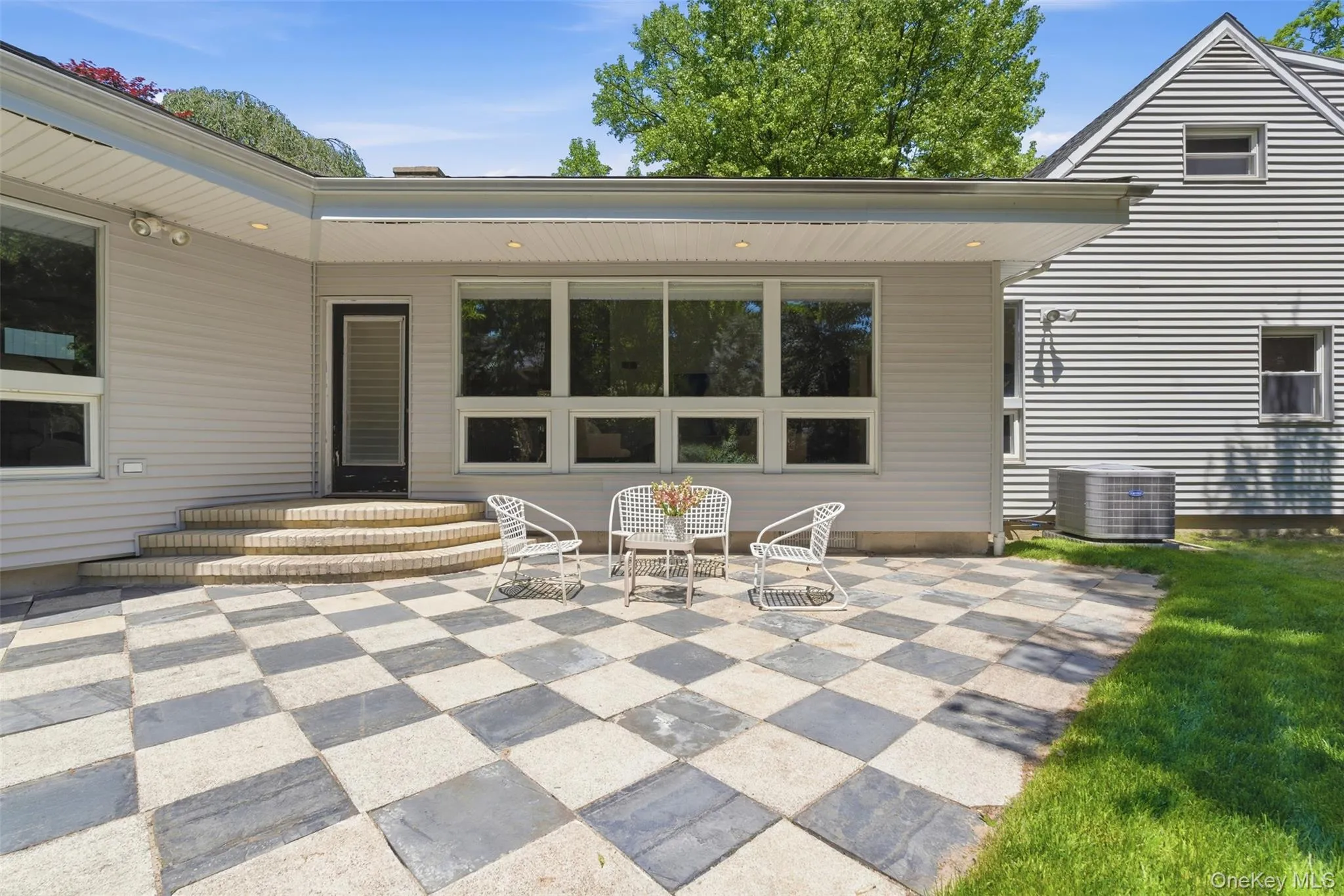 67 Old Country Road, New Rochelle, NY, 4 Bedrooms Bedrooms, 9 Rooms Rooms,3 BathroomsBathrooms,Residential,For Rent,Old Country,0,995115 67 Old Country Road, New Rochelle, NY, 4 Bedrooms Bedrooms, 9 Rooms Rooms,3 BathroomsBathrooms,Residential,For Rent,Old Country,0,995115