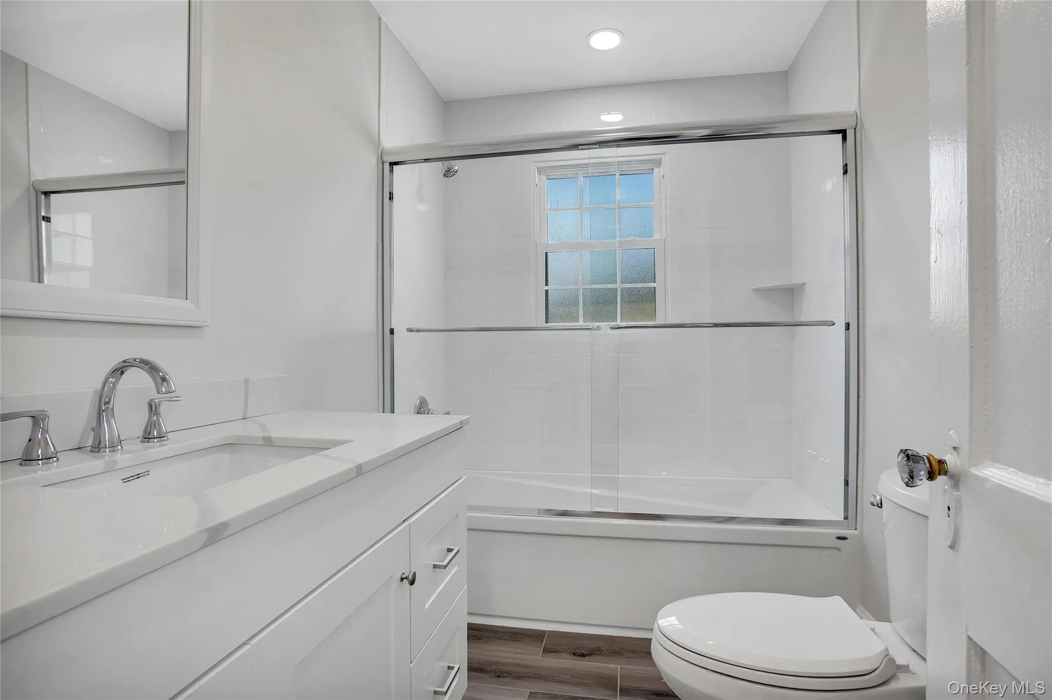 92 Hillside Avenue, North Hempstead, NY, 3 Bedrooms Bedrooms, 7 Rooms Rooms,2 BathroomsBathrooms,Residential Lease,For Rent,Hillside,0,995125 92 Hillside Avenue, North Hempstead, NY, 3 Bedrooms Bedrooms, 7 Rooms Rooms,2 BathroomsBathrooms,Residential Lease,For Rent,Hillside,0,995125