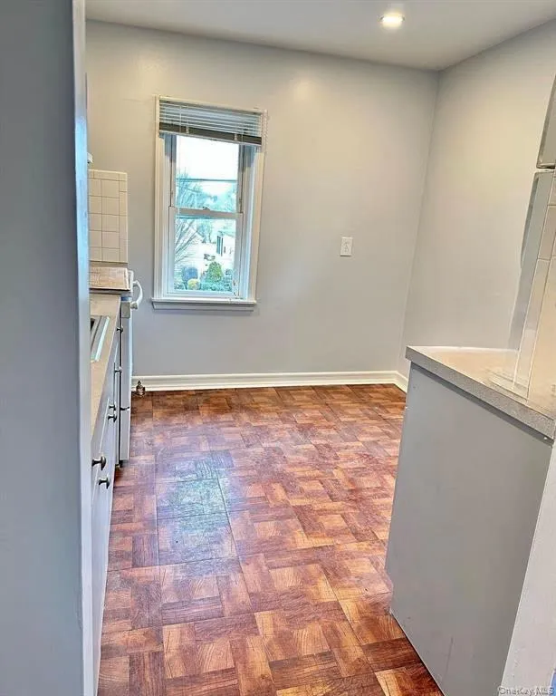 626 Stewart Avenue, North Hempstead, NY, 1 Bedroom Bedrooms, 3 Rooms Rooms,1 BathroomBathrooms,Residential Lease,For Rent,Stewart,0,995126 626 Stewart Avenue, North Hempstead, NY, 1 Bedroom Bedrooms, 3 Rooms Rooms,1 BathroomBathrooms,Residential Lease,For Rent,Stewart,0,995126
