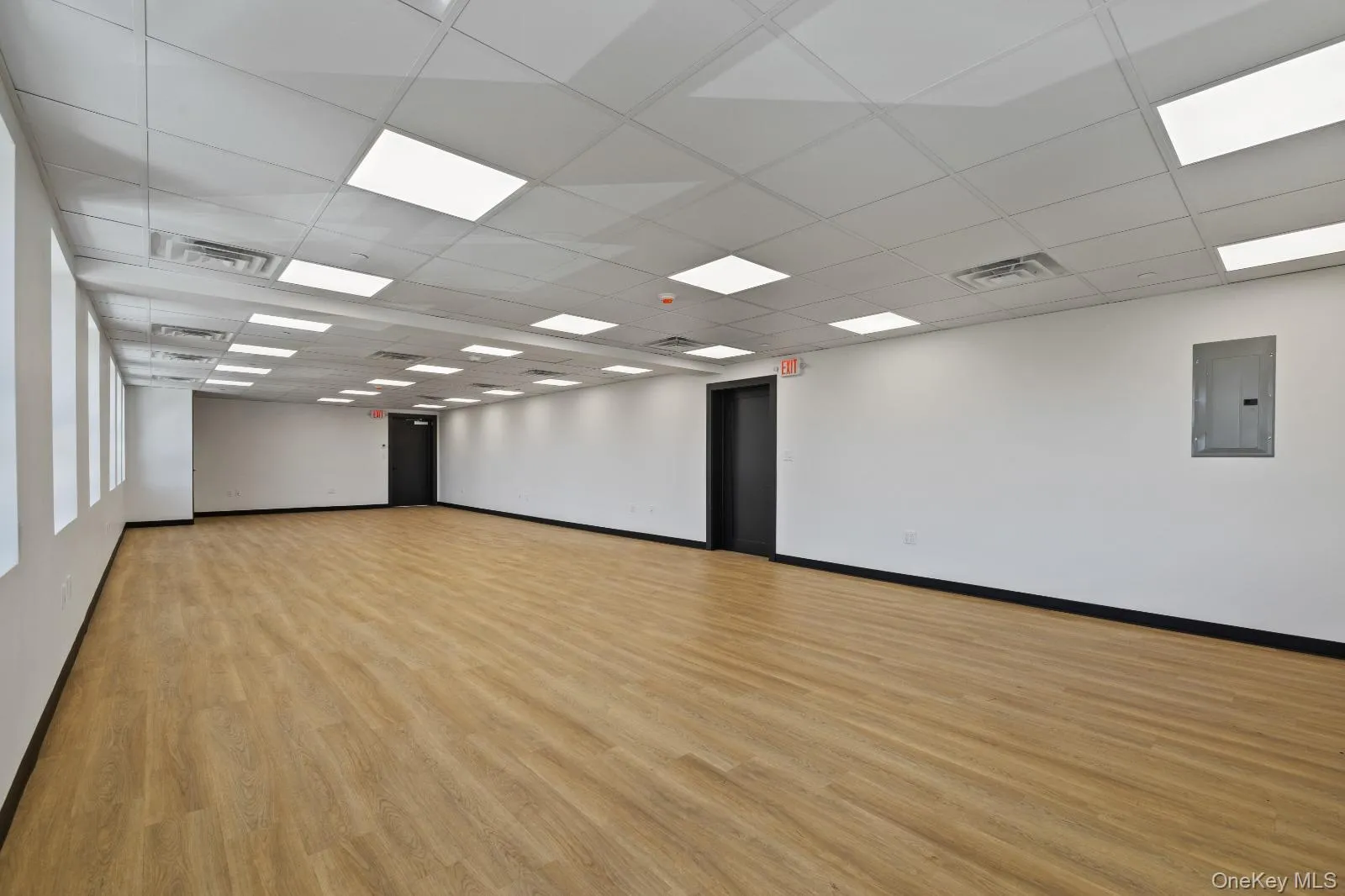 6-12 Hoover Avenue, Haverstraw, NY, ,Commercial Lease,For Rent,Hoover,0,995138 6-12 Hoover Avenue, Haverstraw, NY, ,Commercial Lease,For Rent,Hoover,0,995138