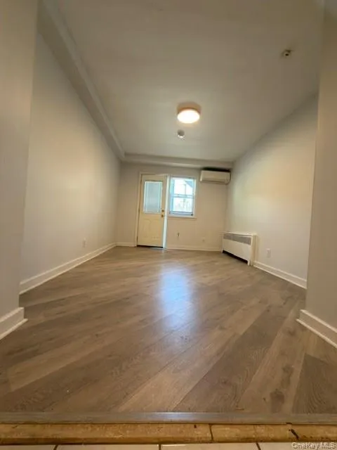 195-27 37 Ave First Fl, New York, NY, 1 Bedroom Bedrooms, 3 Rooms Rooms,1 BathroomBathrooms,Residential Lease,For Rent,37 Ave First Fl,0,995150 195-27 37 Ave First Fl, New York, NY, 1 Bedroom Bedrooms, 3 Rooms Rooms,1 BathroomBathrooms,Residential Lease,For Rent,37 Ave First Fl,0,995150