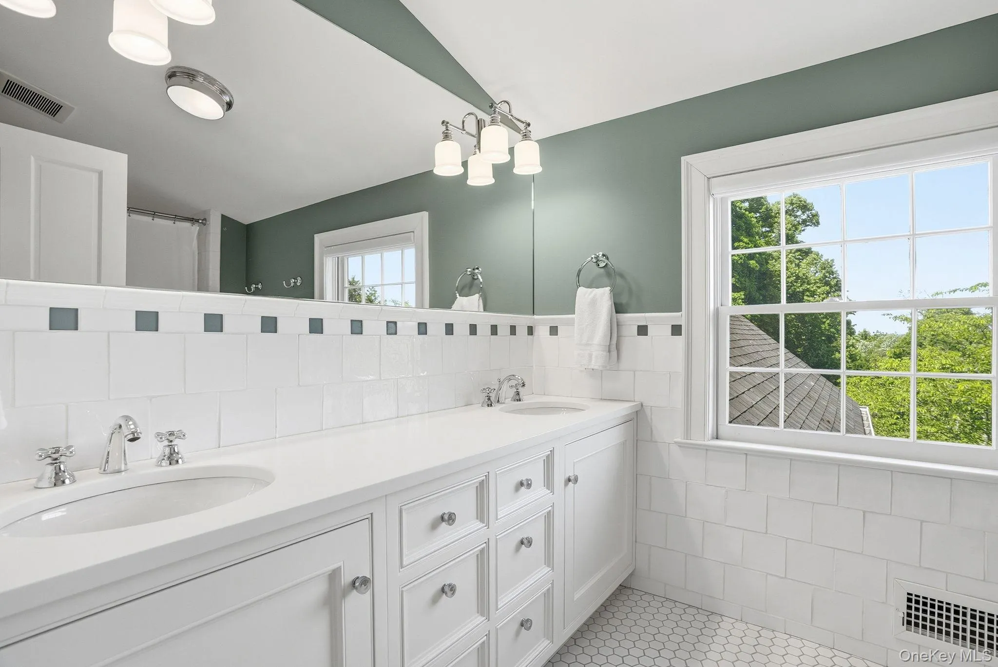 40 Algonquin Drive, New Castle, NY, 4 Bedrooms Bedrooms, 14 Rooms Rooms,6 BathroomsBathrooms,Residential,For Rent,Algonquin,0,995167 40 Algonquin Drive, New Castle, NY, 4 Bedrooms Bedrooms, 14 Rooms Rooms,6 BathroomsBathrooms,Residential,For Rent,Algonquin,0,995167