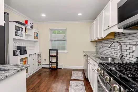 129 Parkside Drive, Ramapo, NY, 2 Bedrooms Bedrooms, 5 Rooms Rooms,1 BathroomBathrooms,Residential,For Rent,Parkside,0,995174 129 Parkside Drive, Ramapo, NY, 2 Bedrooms Bedrooms, 5 Rooms Rooms,1 BathroomBathrooms,Residential,For Rent,Parkside,0,995174