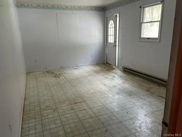Back Bedroom Back Bedroom