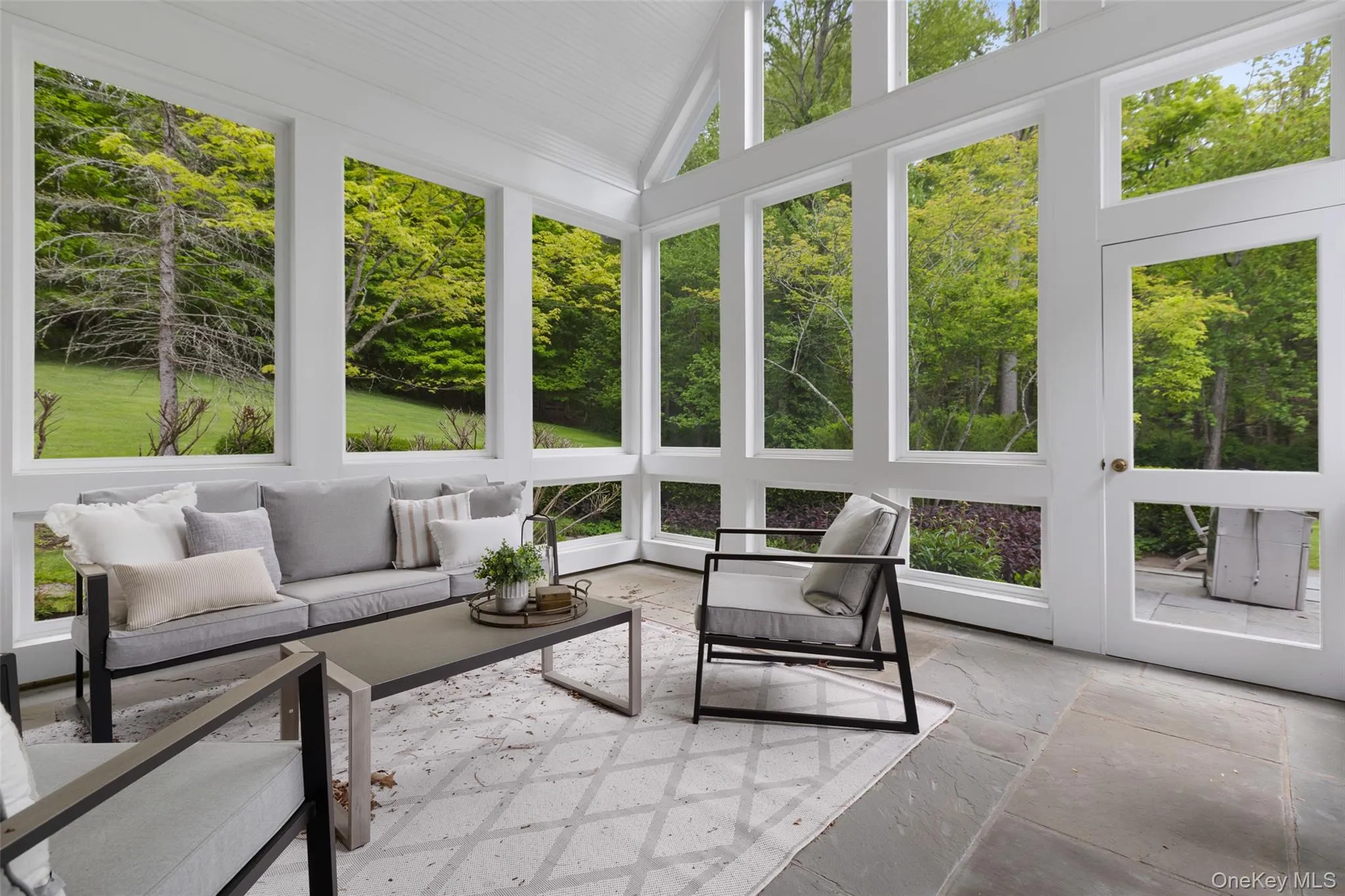 127 Boutonville Road, Pound Ridge, NY, 4 Bedrooms Bedrooms, 12 Rooms Rooms,4 BathroomsBathrooms,Residential,For Rent,Boutonville,0,995187 127 Boutonville Road, Pound Ridge, NY, 4 Bedrooms Bedrooms, 12 Rooms Rooms,4 BathroomsBathrooms,Residential,For Rent,Boutonville,0,995187