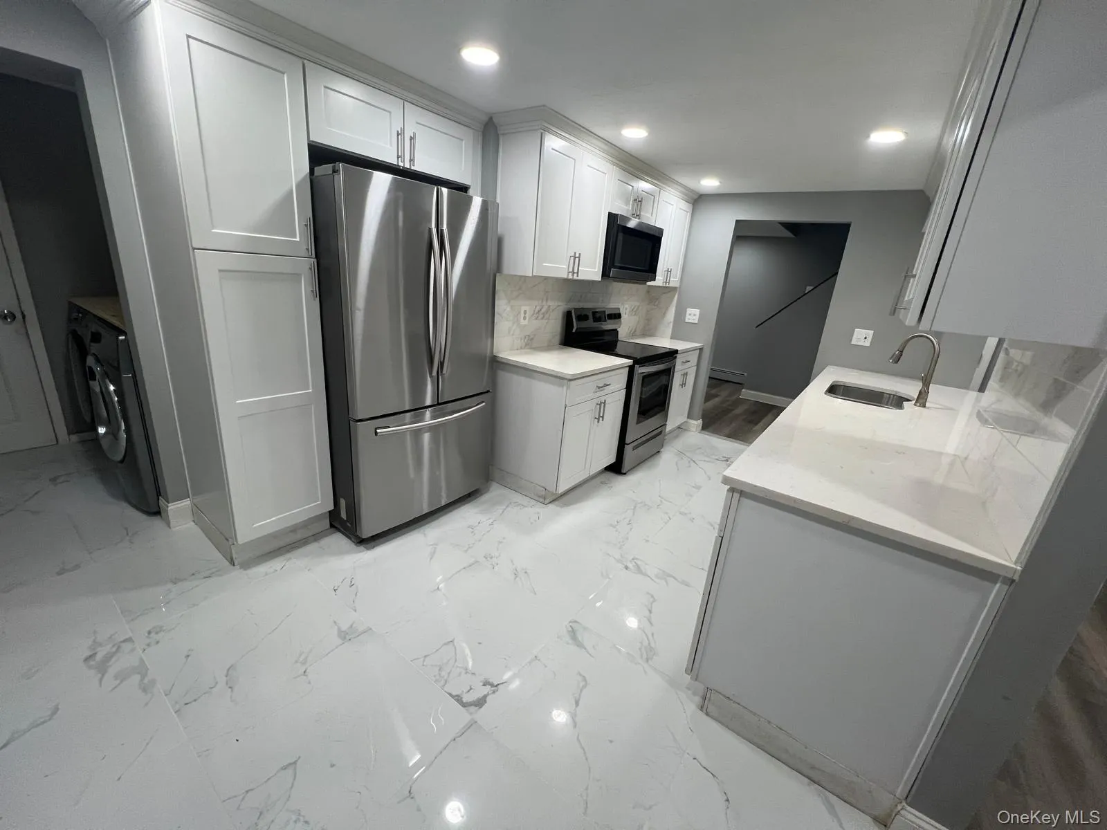 15 Beach Avenue, Brookhaven, NY, 6 Bedrooms Bedrooms, 9 Rooms Rooms,2 BathroomsBathrooms,Residential Lease,For Rent,Beach,0,995189 15 Beach Avenue, Brookhaven, NY, 6 Bedrooms Bedrooms, 9 Rooms Rooms,2 BathroomsBathrooms,Residential Lease,For Rent,Beach,0,995189