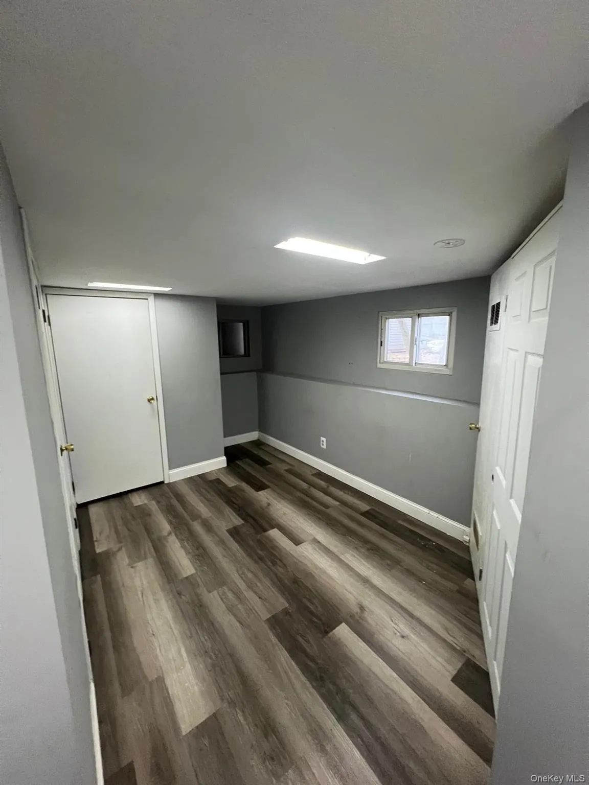 15 Beach Avenue, Brookhaven, NY, 6 Bedrooms Bedrooms, 9 Rooms Rooms,2 BathroomsBathrooms,Residential Lease,For Rent,Beach,0,995189 15 Beach Avenue, Brookhaven, NY, 6 Bedrooms Bedrooms, 9 Rooms Rooms,2 BathroomsBathrooms,Residential Lease,For Rent,Beach,0,995189