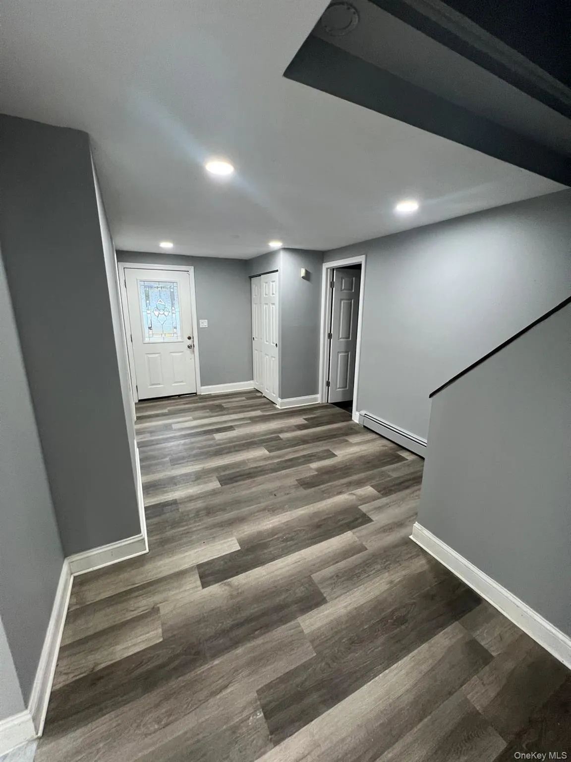 15 Beach Avenue, Brookhaven, NY, 6 Bedrooms Bedrooms, 9 Rooms Rooms,2 BathroomsBathrooms,Residential Lease,For Rent,Beach,0,995189 15 Beach Avenue, Brookhaven, NY, 6 Bedrooms Bedrooms, 9 Rooms Rooms,2 BathroomsBathrooms,Residential Lease,For Rent,Beach,0,995189