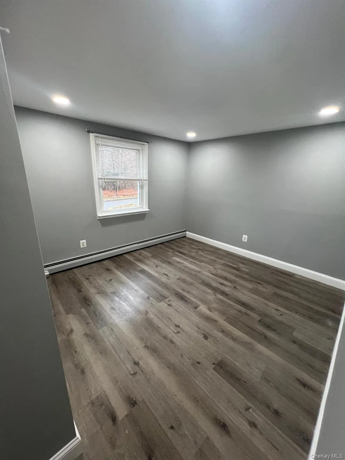 15 Beach Avenue, Brookhaven, NY, 6 Bedrooms Bedrooms, 9 Rooms Rooms,2 BathroomsBathrooms,Residential Lease,For Rent,Beach,0,995189 15 Beach Avenue, Brookhaven, NY, 6 Bedrooms Bedrooms, 9 Rooms Rooms,2 BathroomsBathrooms,Residential Lease,For Rent,Beach,0,995189
