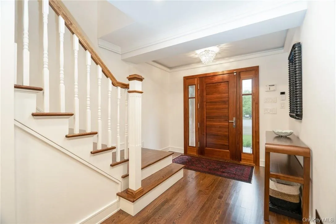 10 Loewen Court, Rye City, NY, 5 Bedrooms Bedrooms, 10 Rooms Rooms,4 BathroomsBathrooms,Residential Lease,For Rent,Loewen,0,995190 10 Loewen Court, Rye City, NY, 5 Bedrooms Bedrooms, 10 Rooms Rooms,4 BathroomsBathrooms,Residential Lease,For Rent,Loewen,0,995190