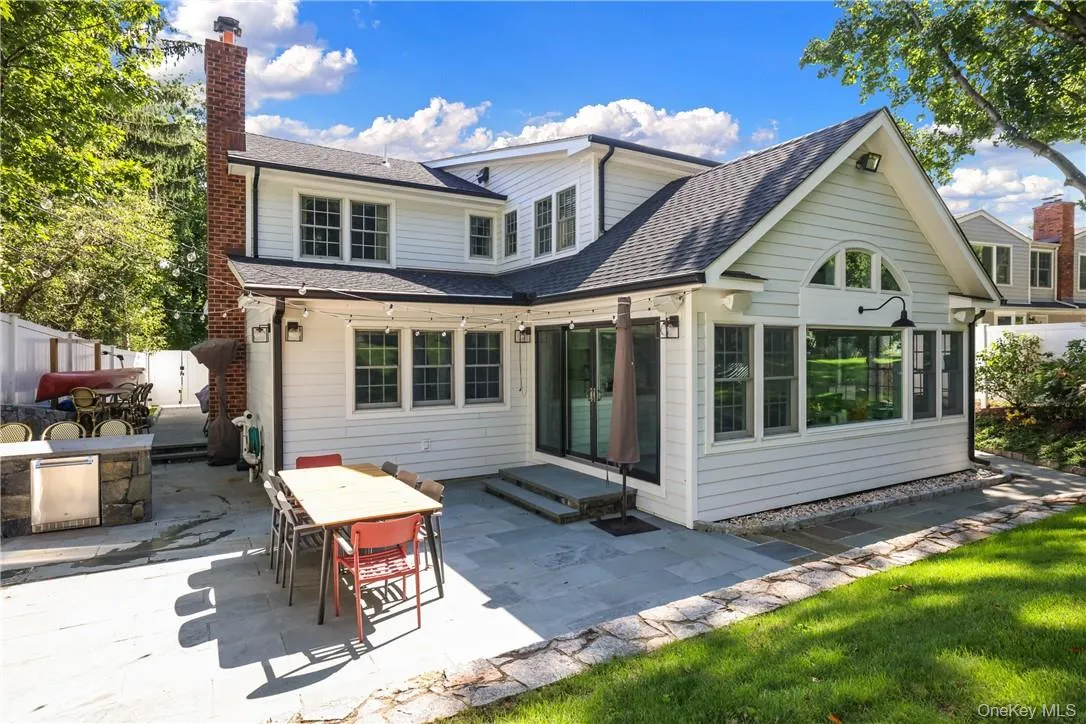 10 Loewen Court, Rye City, NY, 5 Bedrooms Bedrooms, 10 Rooms Rooms,4 BathroomsBathrooms,Residential Lease,For Rent,Loewen,0,995190 10 Loewen Court, Rye City, NY, 5 Bedrooms Bedrooms, 10 Rooms Rooms,4 BathroomsBathrooms,Residential Lease,For Rent,Loewen,0,995190
