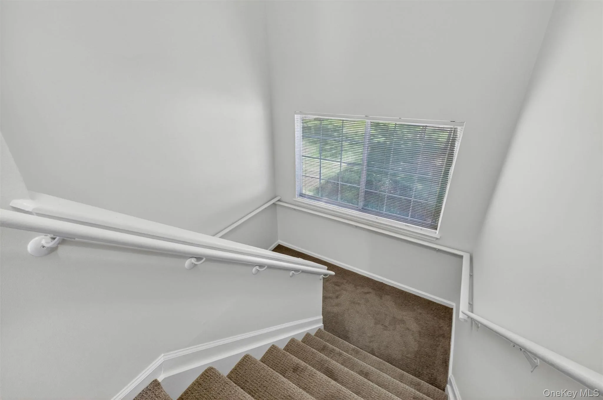 204 Autumn Lane, Southeast, NY, 2 Bedrooms Bedrooms, 5 Rooms Rooms,1 BathroomBathrooms,Residential,For Rent,Autumn,0,995199 204 Autumn Lane, Southeast, NY, 2 Bedrooms Bedrooms, 5 Rooms Rooms,1 BathroomBathrooms,Residential,For Rent,Autumn,0,995199