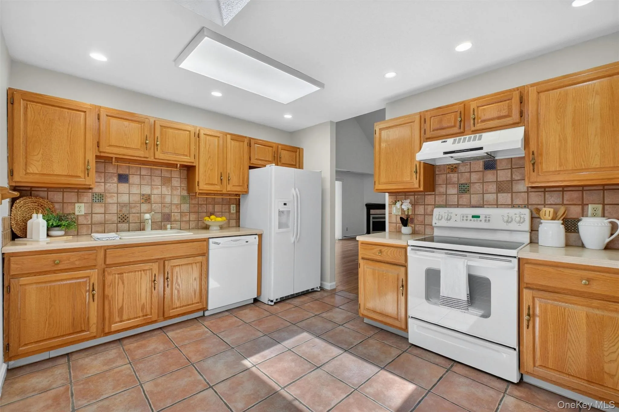 204 Autumn Lane, Southeast, NY, 2 Bedrooms Bedrooms, 5 Rooms Rooms,1 BathroomBathrooms,Residential,For Rent,Autumn,0,995199 204 Autumn Lane, Southeast, NY, 2 Bedrooms Bedrooms, 5 Rooms Rooms,1 BathroomBathrooms,Residential,For Rent,Autumn,0,995199