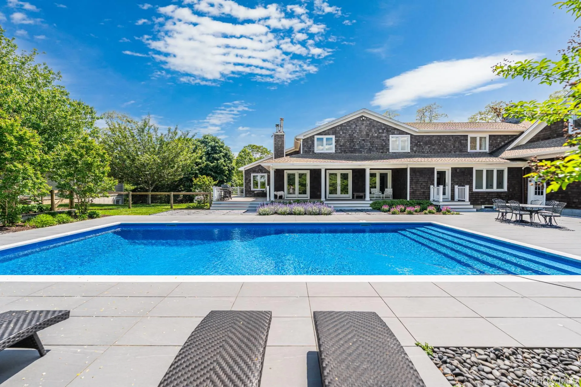 12950 Oregon Road, Cutchogue 12950 Oregon Road, Cutchogue