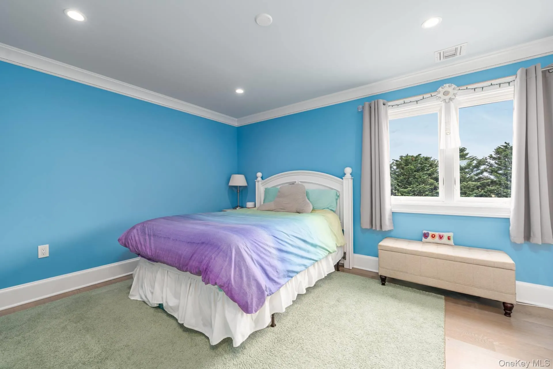 12950 Oregon Road, Cutchogue 12950 Oregon Road, Cutchogue
