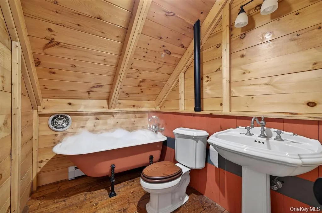 Log House Log House