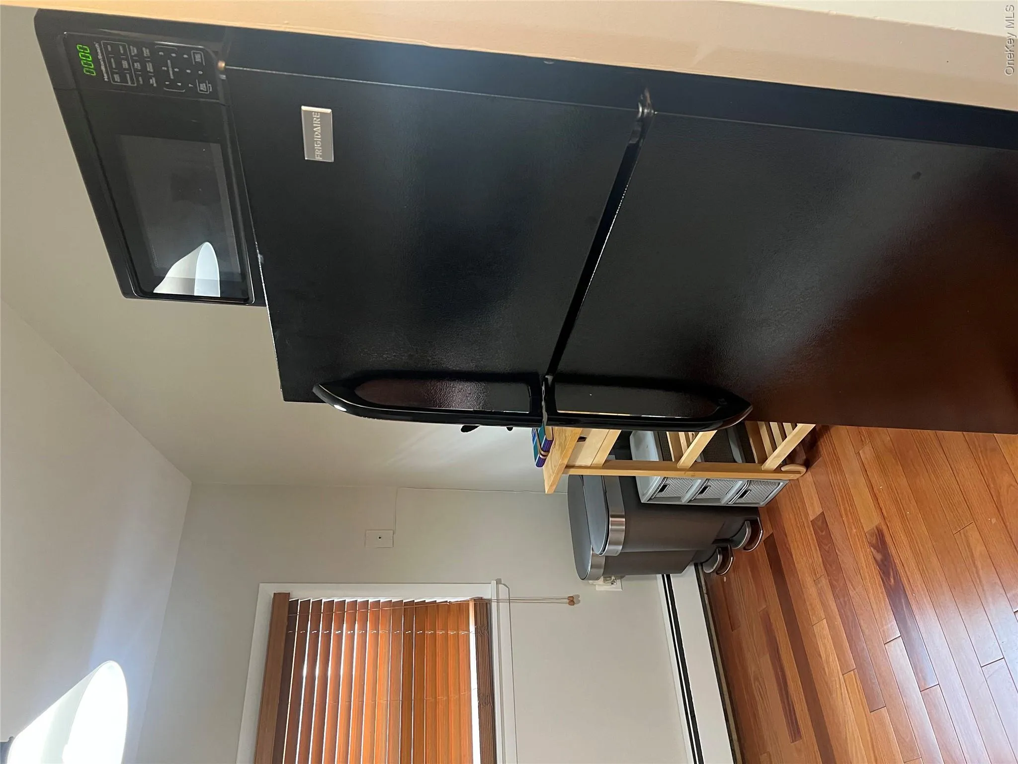 103 Florida Street, Long Beach, NY, 1 Bedroom Bedrooms, 3 Rooms Rooms,1 BathroomBathrooms,Residential Lease,For Rent,Florida,0,995229 103 Florida Street, Long Beach, NY, 1 Bedroom Bedrooms, 3 Rooms Rooms,1 BathroomBathrooms,Residential Lease,For Rent,Florida,0,995229