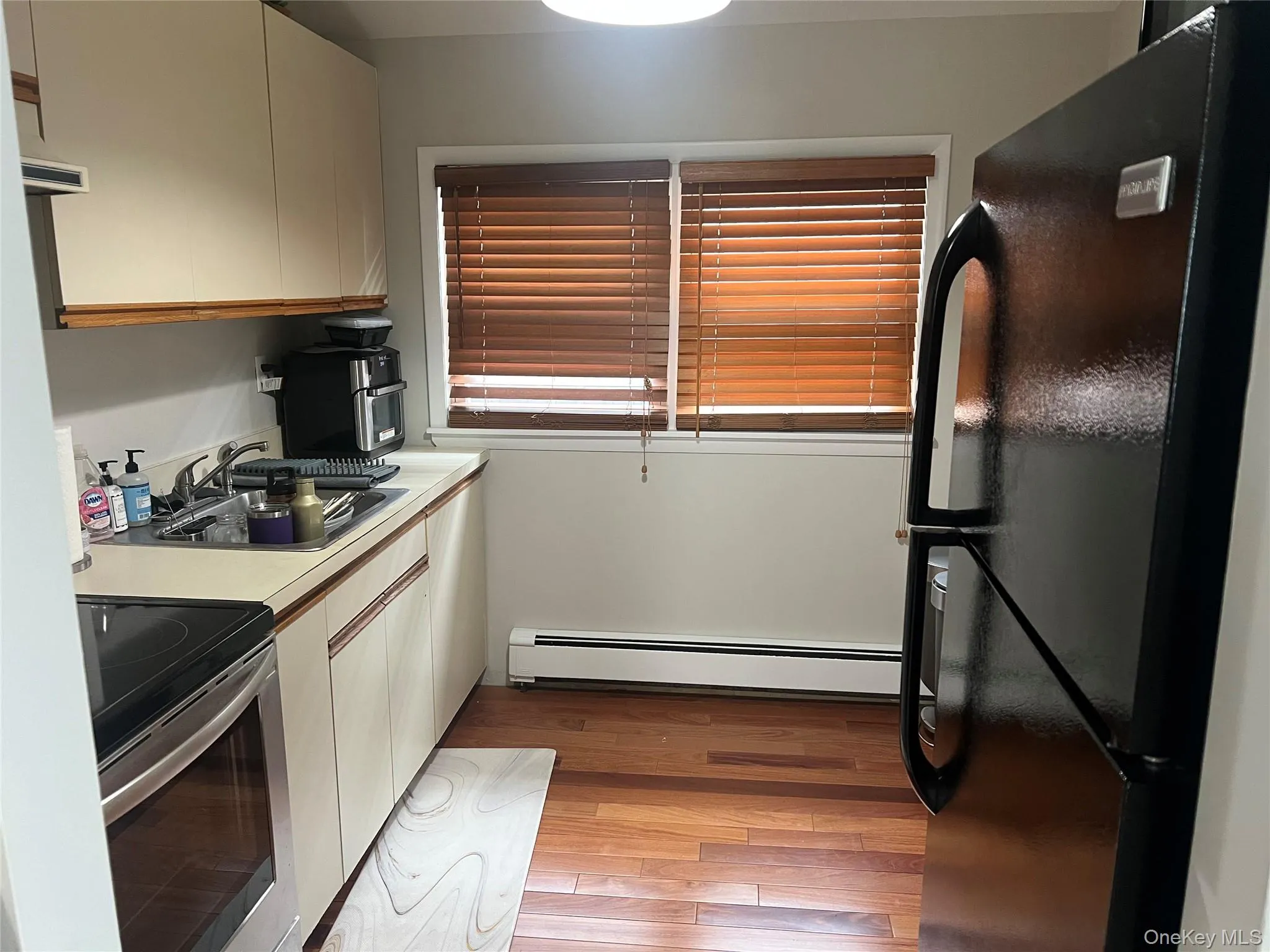 103 Florida Street, Long Beach, NY, 1 Bedroom Bedrooms, 3 Rooms Rooms,1 BathroomBathrooms,Residential Lease,For Rent,Florida,0,995229 103 Florida Street, Long Beach, NY, 1 Bedroom Bedrooms, 3 Rooms Rooms,1 BathroomBathrooms,Residential Lease,For Rent,Florida,0,995229