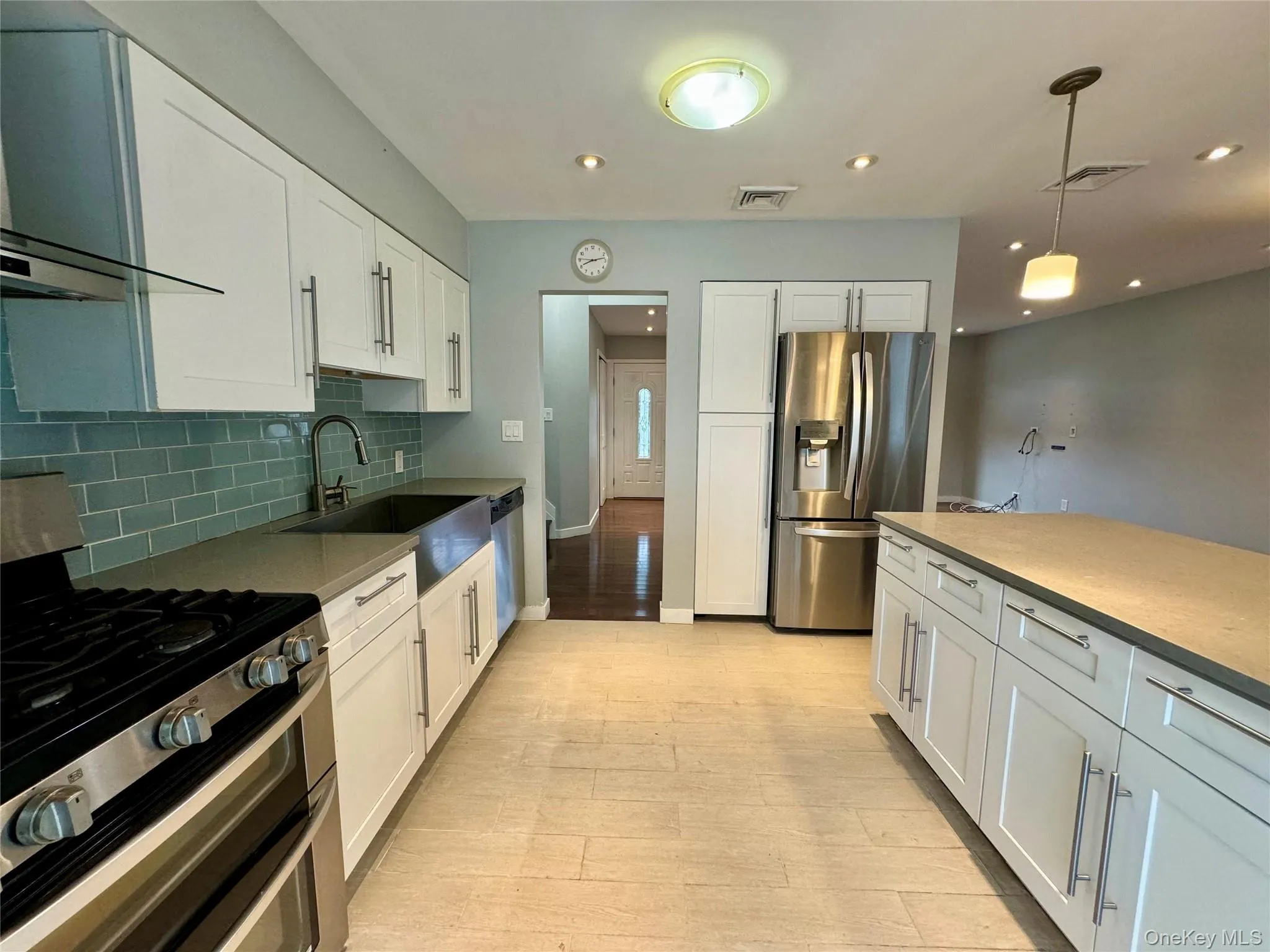 68 Jamaica Avenue, Oyster Bay, NY, 3 Bedrooms Bedrooms, 8 Rooms Rooms,2 BathroomsBathrooms,Residential Lease,For Rent,Jamaica,0,995241 68 Jamaica Avenue, Oyster Bay, NY, 3 Bedrooms Bedrooms, 8 Rooms Rooms,2 BathroomsBathrooms,Residential Lease,For Rent,Jamaica,0,995241