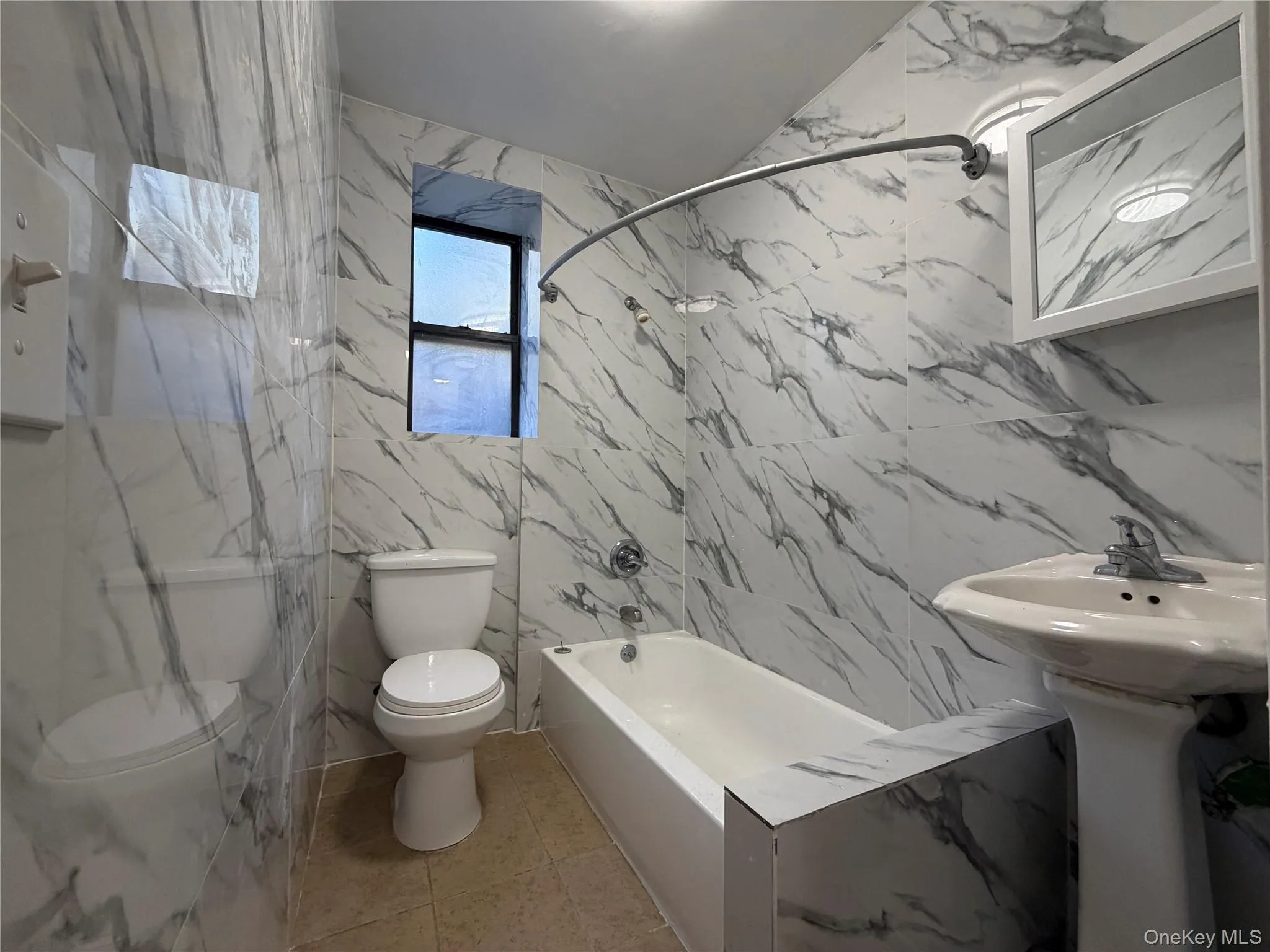 737 Warburton Avenue, Yonkers, NY, 1 Bedroom Bedrooms, 5 Rooms Rooms,1 BathroomBathrooms,Residential Lease,For Rent,Warburton,0,995251 737 Warburton Avenue, Yonkers, NY, 1 Bedroom Bedrooms, 5 Rooms Rooms,1 BathroomBathrooms,Residential Lease,For Rent,Warburton,0,995251