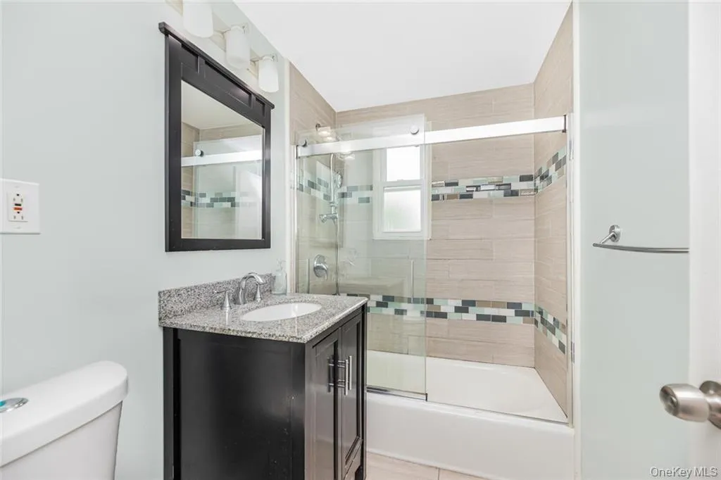 37 Troy Lane, Yonkers, NY, 4 Bedrooms Bedrooms, 5 Rooms Rooms,1 BathroomBathrooms,Residential Lease,For Rent,Troy,0,995253 37 Troy Lane, Yonkers, NY, 4 Bedrooms Bedrooms, 5 Rooms Rooms,1 BathroomBathrooms,Residential Lease,For Rent,Troy,0,995253