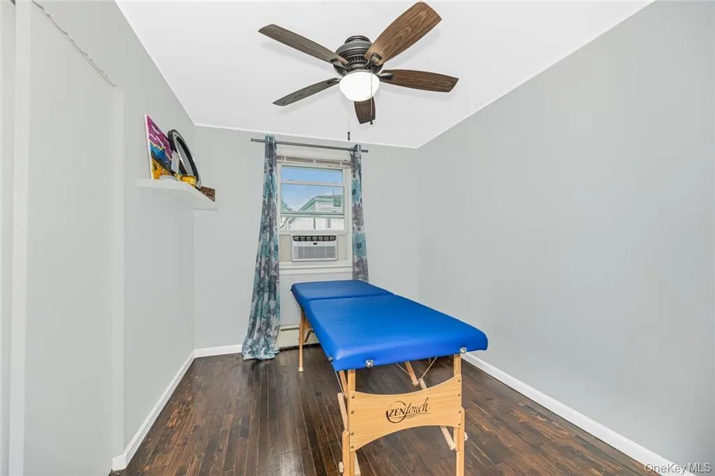 37 Troy Lane, Yonkers, NY, 4 Bedrooms Bedrooms, 5 Rooms Rooms,1 BathroomBathrooms,Residential Lease,For Rent,Troy,0,995253 37 Troy Lane, Yonkers, NY, 4 Bedrooms Bedrooms, 5 Rooms Rooms,1 BathroomBathrooms,Residential Lease,For Rent,Troy,0,995253