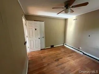 13 Venter Lane, Orangetown, NY, 4 Bedrooms Bedrooms, 9 Rooms Rooms,2 BathroomsBathrooms,Residential Sale,For Rent,Venter,0,995276 13 Venter Lane, Orangetown, NY, 4 Bedrooms Bedrooms, 9 Rooms Rooms,2 BathroomsBathrooms,Residential Sale,For Rent,Venter,0,995276