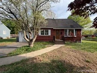 13 Venter Lane, Orangetown, NY, 4 Bedrooms Bedrooms, 9 Rooms Rooms,2 BathroomsBathrooms,Residential Sale,For Rent,Venter,0,995276 13 Venter Lane, Orangetown, NY, 4 Bedrooms Bedrooms, 9 Rooms Rooms,2 BathroomsBathrooms,Residential Sale,For Rent,Venter,0,995276