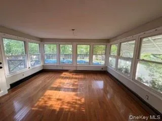 13 Venter Lane, Orangetown, NY, 4 Bedrooms Bedrooms, 9 Rooms Rooms,2 BathroomsBathrooms,Residential Sale,For Rent,Venter,0,995276 13 Venter Lane, Orangetown, NY, 4 Bedrooms Bedrooms, 9 Rooms Rooms,2 BathroomsBathrooms,Residential Sale,For Rent,Venter,0,995276