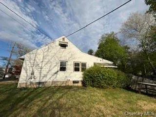 13 Venter Lane, Orangetown, NY, 4 Bedrooms Bedrooms, 9 Rooms Rooms,2 BathroomsBathrooms,Residential Sale,For Rent,Venter,0,995276 13 Venter Lane, Orangetown, NY, 4 Bedrooms Bedrooms, 9 Rooms Rooms,2 BathroomsBathrooms,Residential Sale,For Rent,Venter,0,995276