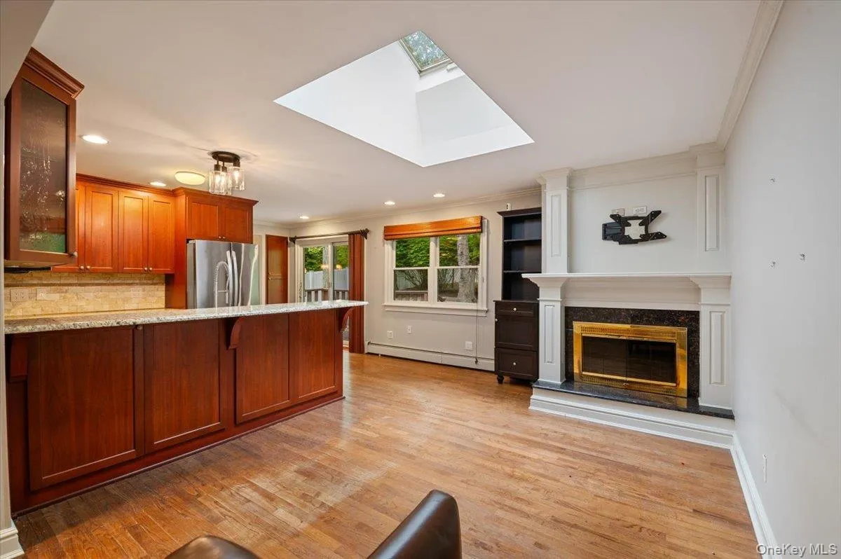 101 Red Oak Court, Brookhaven, NY, 3 Bedrooms Bedrooms, 7 Rooms Rooms,2 BathroomsBathrooms,Residential,For Rent,Red Oak,0,995289 101 Red Oak Court, Brookhaven, NY, 3 Bedrooms Bedrooms, 7 Rooms Rooms,2 BathroomsBathrooms,Residential,For Rent,Red Oak,0,995289