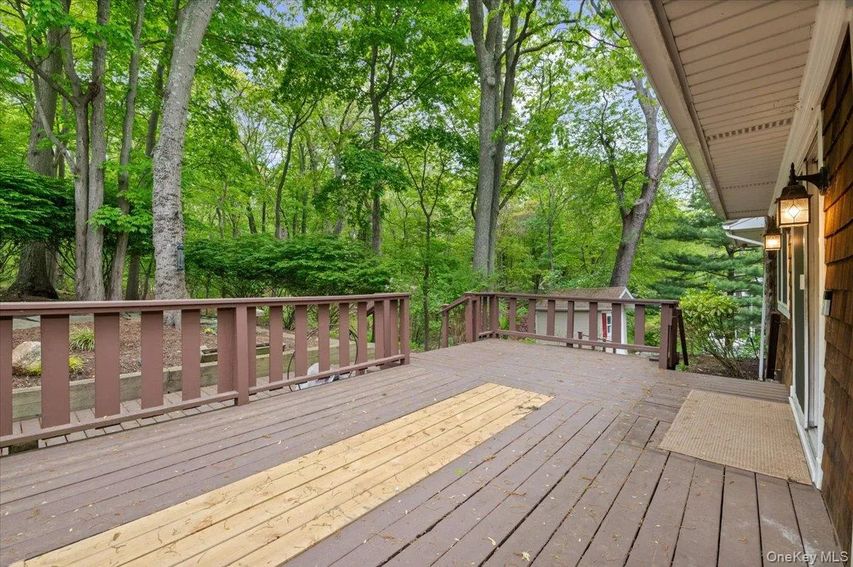 101 Red Oak Court, Brookhaven, NY, 3 Bedrooms Bedrooms, 7 Rooms Rooms,2 BathroomsBathrooms,Residential,For Rent,Red Oak,0,995289 101 Red Oak Court, Brookhaven, NY, 3 Bedrooms Bedrooms, 7 Rooms Rooms,2 BathroomsBathrooms,Residential,For Rent,Red Oak,0,995289