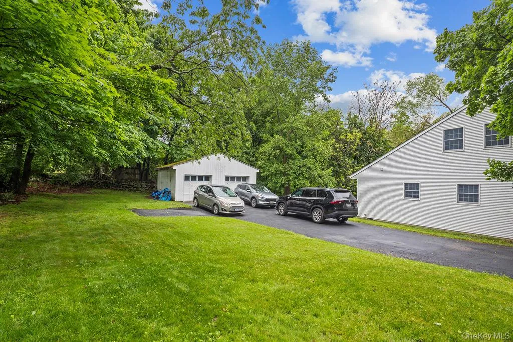 289 Seven Springs Mountain Road, Monroe, NY, 3 Bedrooms Bedrooms, 8 Rooms Rooms,2 BathroomsBathrooms,Residential,For Rent,Seven Springs Mountain,0,995300 289 Seven Springs Mountain Road, Monroe, NY, 3 Bedrooms Bedrooms, 8 Rooms Rooms,2 BathroomsBathrooms,Residential,For Rent,Seven Springs Mountain,0,995300
