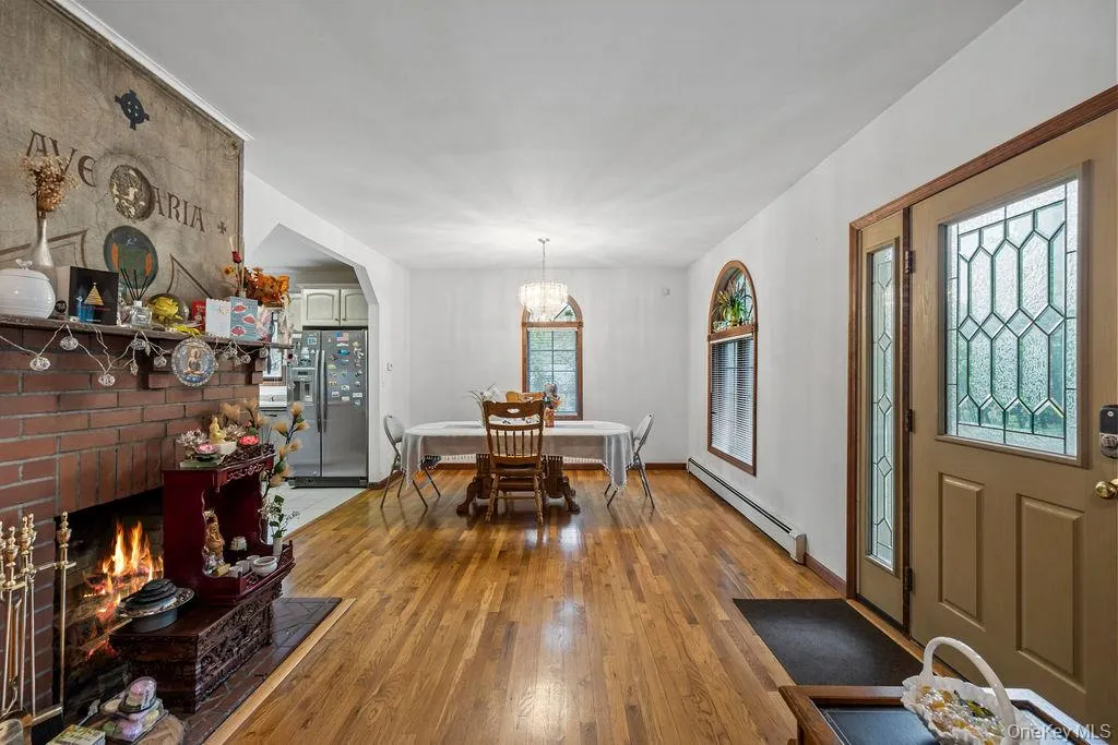 289 Seven Springs Mountain Road, Monroe, NY, 3 Bedrooms Bedrooms, 8 Rooms Rooms,2 BathroomsBathrooms,Residential,For Rent,Seven Springs Mountain,0,995300 289 Seven Springs Mountain Road, Monroe, NY, 3 Bedrooms Bedrooms, 8 Rooms Rooms,2 BathroomsBathrooms,Residential,For Rent,Seven Springs Mountain,0,995300