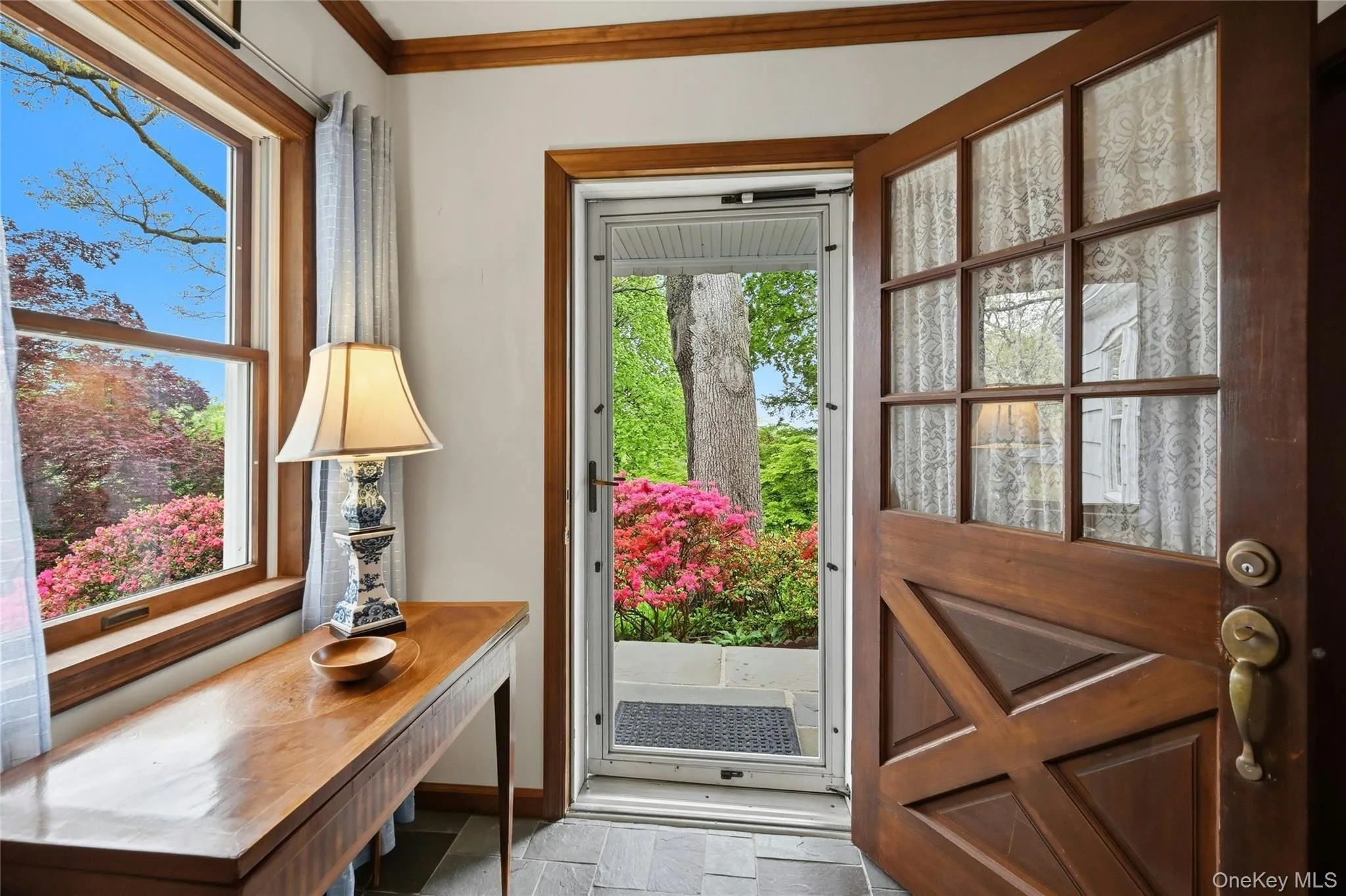 Entry foyer with Dutch door Entry foyer with Dutch door