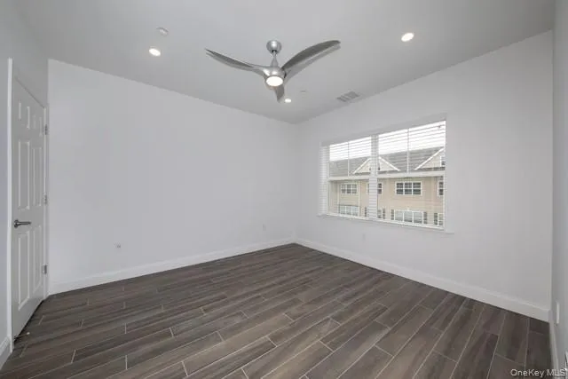 148 south front Street, Oyster Bay, NY, 2 Bedrooms Bedrooms, 7 Rooms Rooms,2 BathroomsBathrooms,Residential Lease,For Rent,south front,0,995316 148 south front Street, Oyster Bay, NY, 2 Bedrooms Bedrooms, 7 Rooms Rooms,2 BathroomsBathrooms,Residential Lease,For Rent,south front,0,995316