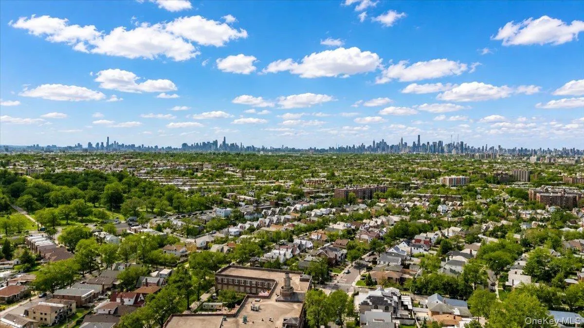 65-15 Alderton Street, New York, NY, 2 Bedrooms Bedrooms, 4 Rooms Rooms,1 BathroomBathrooms,Residential,For Rent,Alderton,0,995319 65-15 Alderton Street, New York, NY, 2 Bedrooms Bedrooms, 4 Rooms Rooms,1 BathroomBathrooms,Residential,For Rent,Alderton,0,995319