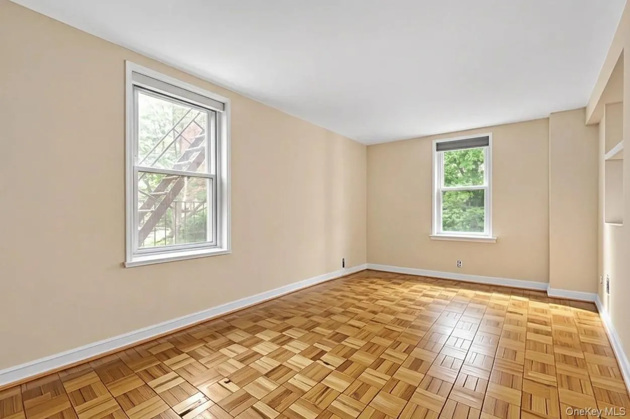 65-15 Alderton Street, New York, NY, 2 Bedrooms Bedrooms, 4 Rooms Rooms,1 BathroomBathrooms,Residential,For Rent,Alderton,0,995319 65-15 Alderton Street, New York, NY, 2 Bedrooms Bedrooms, 4 Rooms Rooms,1 BathroomBathrooms,Residential,For Rent,Alderton,0,995319