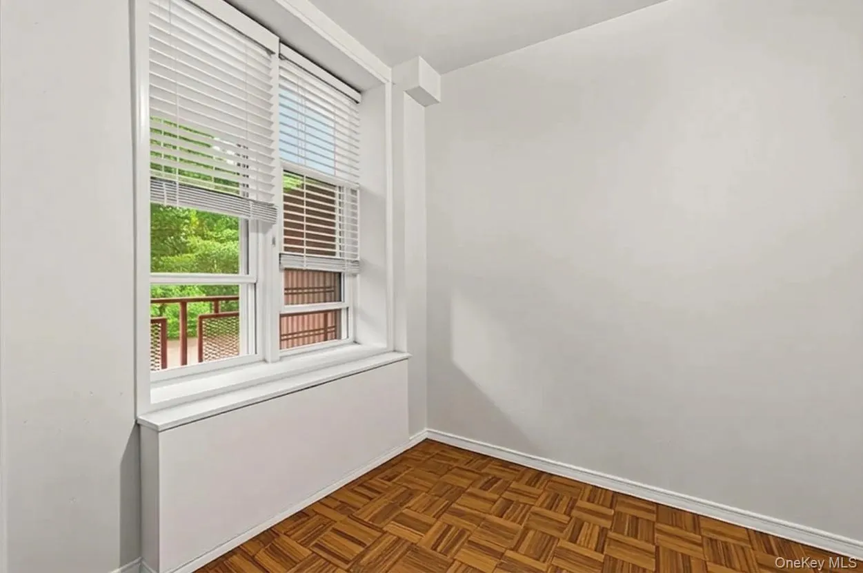 65-15 Alderton Street, New York, NY, 2 Bedrooms Bedrooms, 4 Rooms Rooms,1 BathroomBathrooms,Residential,For Rent,Alderton,0,995319 65-15 Alderton Street, New York, NY, 2 Bedrooms Bedrooms, 4 Rooms Rooms,1 BathroomBathrooms,Residential,For Rent,Alderton,0,995319