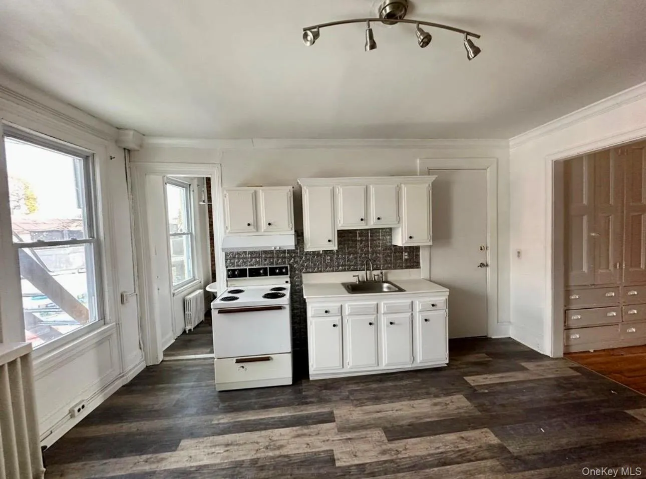 118A Main Street, Orangetown, NY, 2 Bedrooms Bedrooms, 4 Rooms Rooms,1 BathroomBathrooms,Residential Lease,For Rent,Main,0,995322 118A Main Street, Orangetown, NY, 2 Bedrooms Bedrooms, 4 Rooms Rooms,1 BathroomBathrooms,Residential Lease,For Rent,Main,0,995322