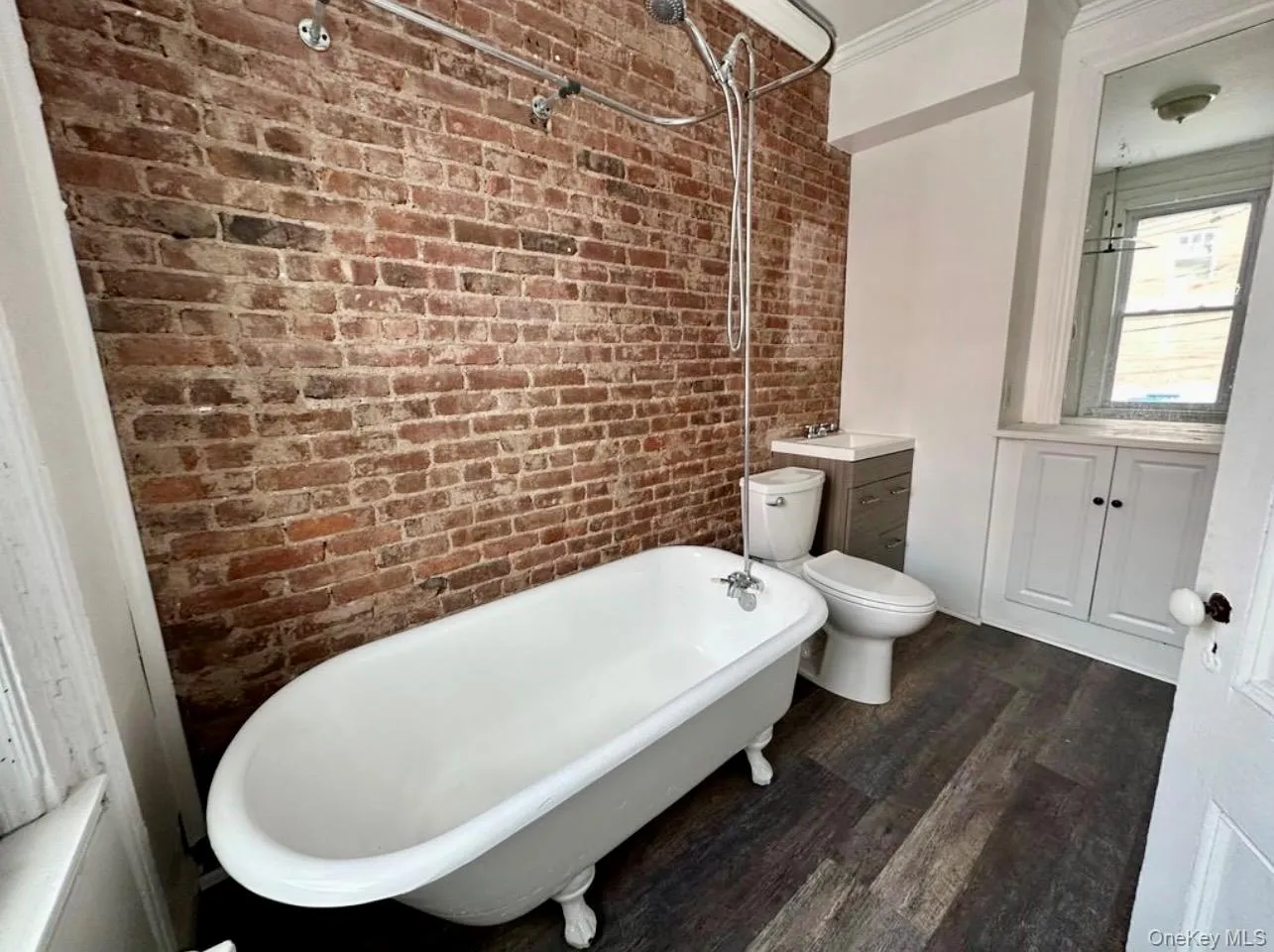 118A Main Street, Orangetown, NY, 2 Bedrooms Bedrooms, 4 Rooms Rooms,1 BathroomBathrooms,Residential Lease,For Rent,Main,0,995322 118A Main Street, Orangetown, NY, 2 Bedrooms Bedrooms, 4 Rooms Rooms,1 BathroomBathrooms,Residential Lease,For Rent,Main,0,995322